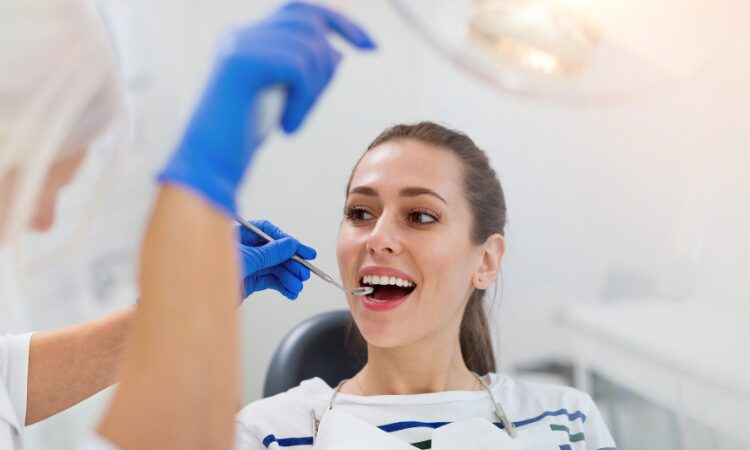 Recognizing gum disease symptoms early could prevent severe dental complications and preserve your oral health.